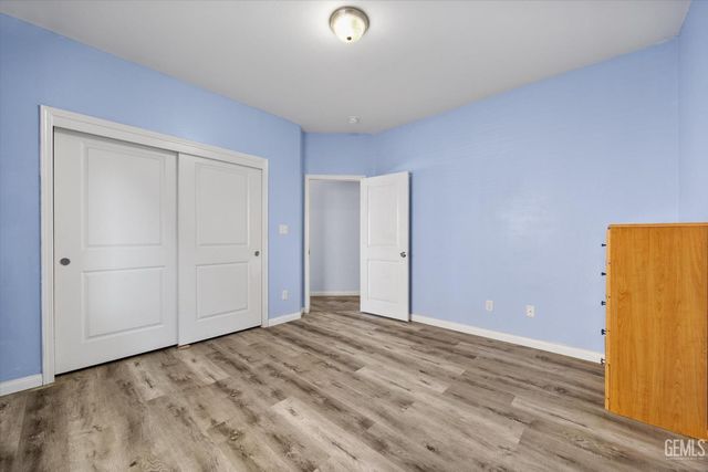 9313 Wolf River Avenue, Bakersfield, CA 93312