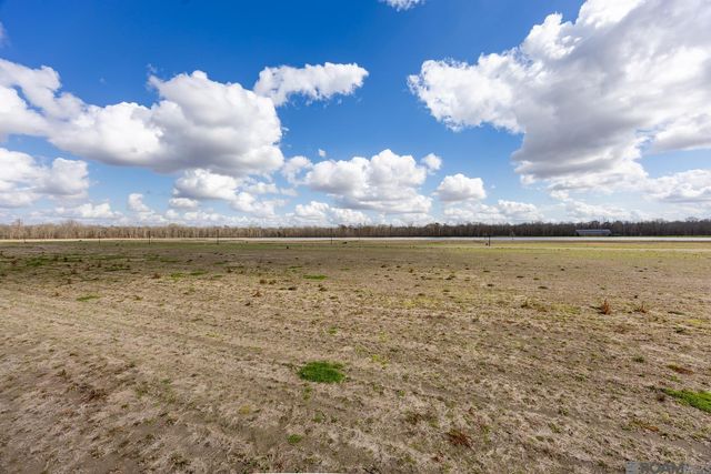 5964 Mill Town Rd, Brusly, LA 70719