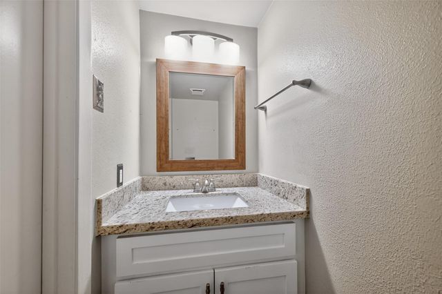 6308 Meredith Drive, Bellaire, TX 77401