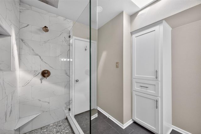 6308 Meredith Drive, Bellaire, TX 77401