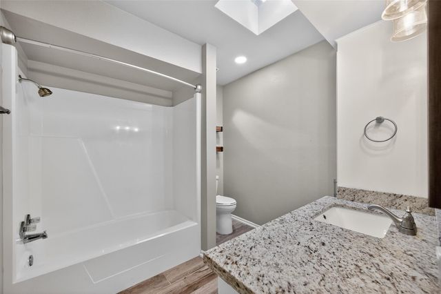 6308 Meredith Drive, Bellaire, TX 77401