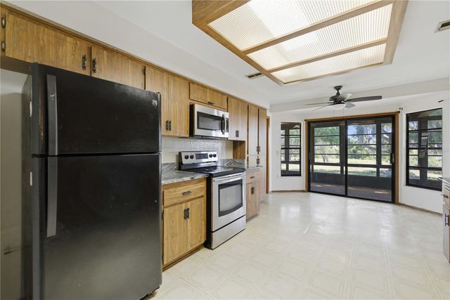 16391 SW 48TH CIRCLE, Ocala, FL 34473