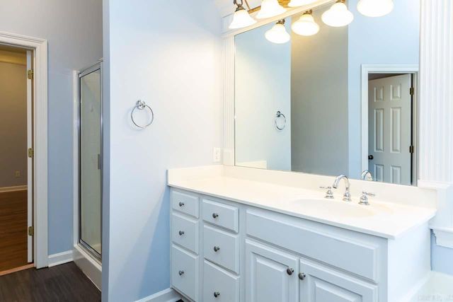 7 Bouresse Dr, Little Rock, AR 72223