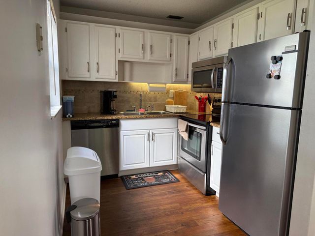 1225 NW 21st Street 1-103, Stuart, FL 34994