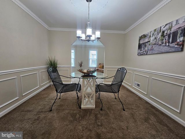 3 CASTLE CLIFF CT, Silver Spring, MD 20904