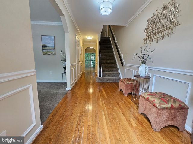 3 CASTLE CLIFF CT, Silver Spring, MD 20904