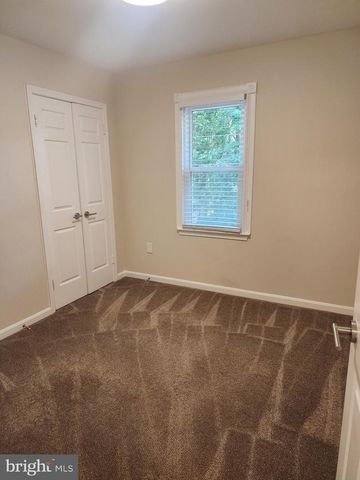 3 CASTLE CLIFF CT, Silver Spring, MD 20904