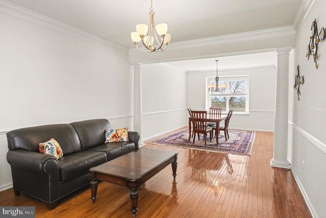 2106 PEREGRINE CIR, Norristown, PA 19403