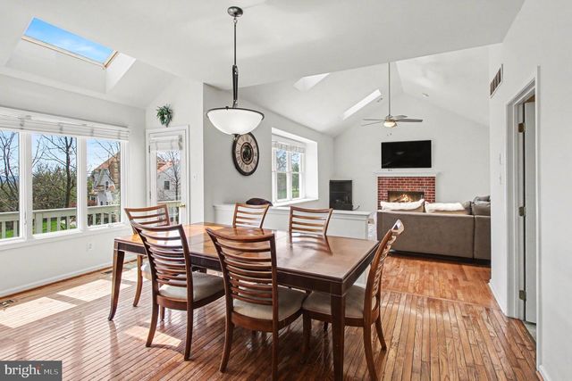 2106 PEREGRINE CIR, Norristown, PA 19403