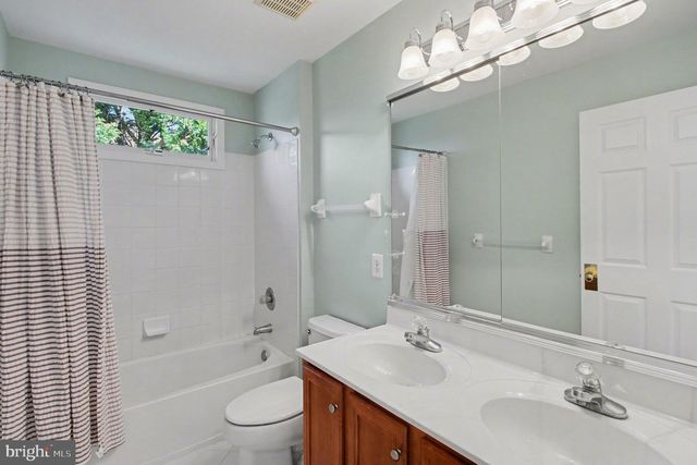 2106 PEREGRINE CIR, Norristown, PA 19403