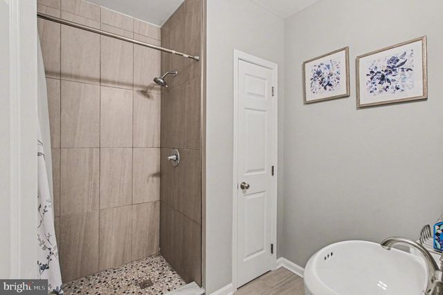 2106 PEREGRINE CIR, Norristown, PA 19403