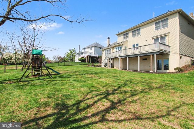 2106 PEREGRINE CIR, Norristown, PA 19403