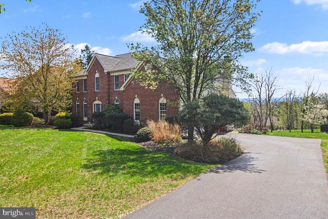 2106 PEREGRINE CIR, Norristown, PA 19403