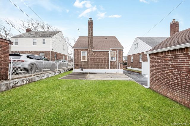 11848 222nd Street, Cambria Heights, NY 11411