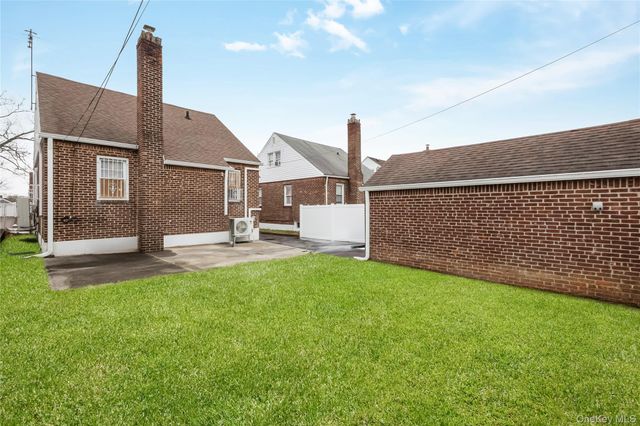 11848 222nd Street, Cambria Heights, NY 11411