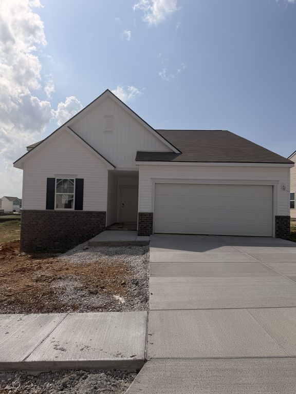 3521 Fellowship Rd, Columbia, TN 38401