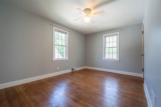 447 W Territorial Road, Battle Creek, MI 49015