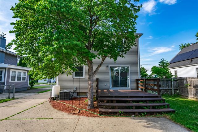 447 W Territorial Road, Battle Creek, MI 49015