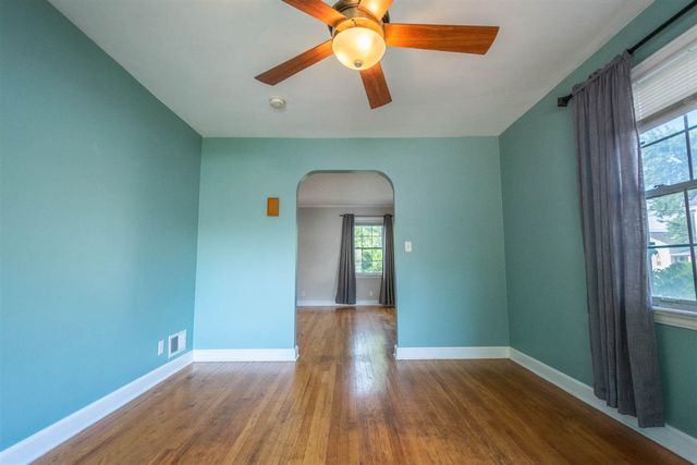 447 W Territorial Road, Battle Creek, MI 49015
