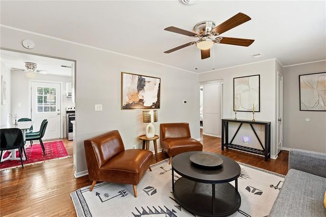 7621 Conser Street, Overland Park, KS 66204