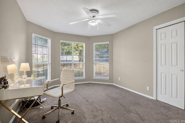 1712 Eagle Point Way, Benton, AR 72015