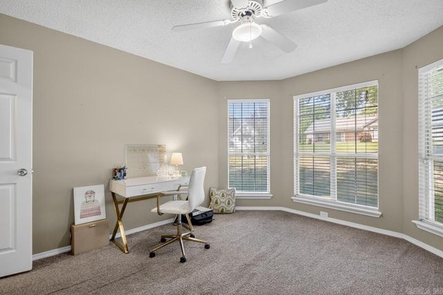1712 Eagle Point Way, Benton, AR 72015