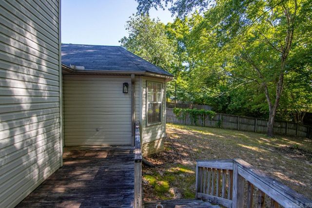 1712 Eagle Point Way, Benton, AR 72015