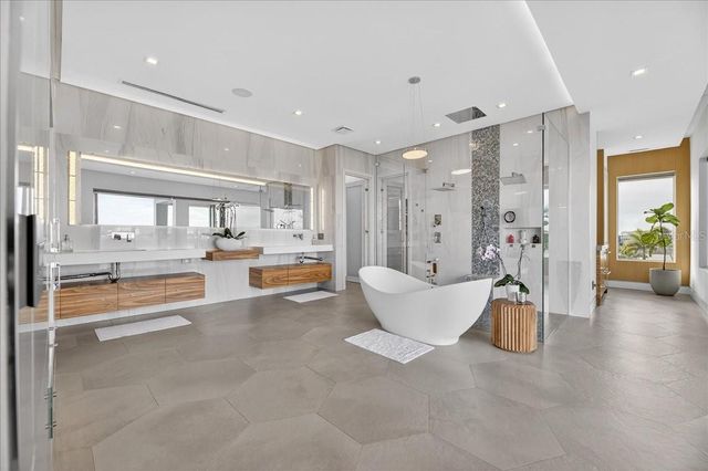 1320 BOCA CIEGA ISLE DRIVE, St Pete Beach, FL 33706