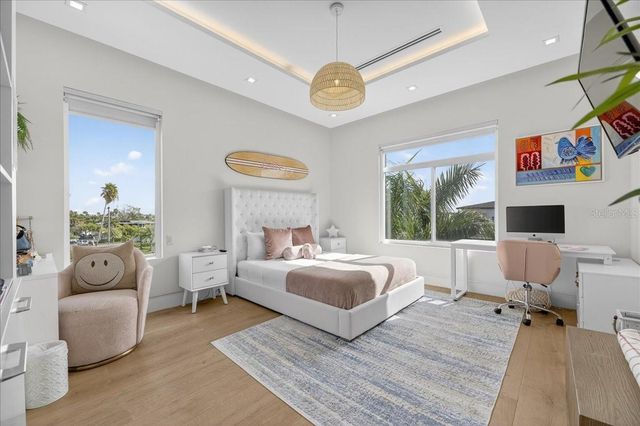 1320 BOCA CIEGA ISLE DRIVE, St Pete Beach, FL 33706