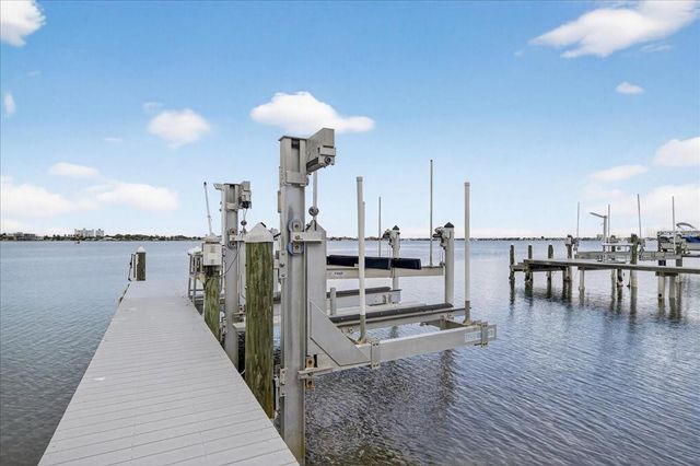 1320 BOCA CIEGA ISLE DRIVE, St Pete Beach, FL 33706