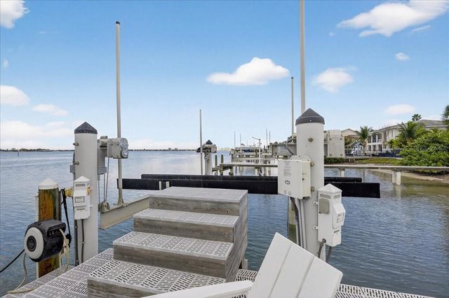 1320 BOCA CIEGA ISLE DRIVE, St Pete Beach, FL 33706