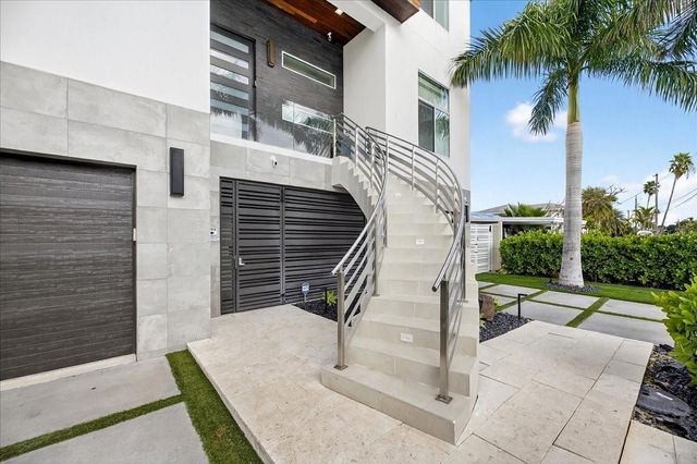 1320 BOCA CIEGA ISLE DRIVE, St Pete Beach, FL 33706