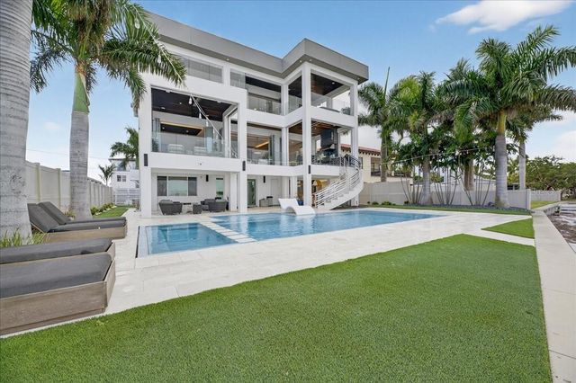 1320 BOCA CIEGA ISLE DRIVE, St Pete Beach, FL 33706