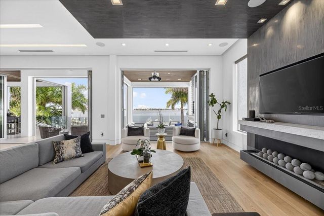 1320 BOCA CIEGA ISLE DRIVE, St Pete Beach, FL 33706