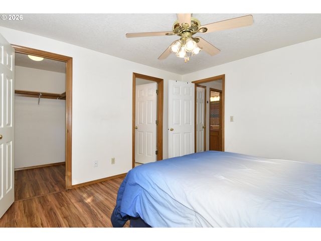 15698 Se 98TH Ave, Clackamas, OR 97015