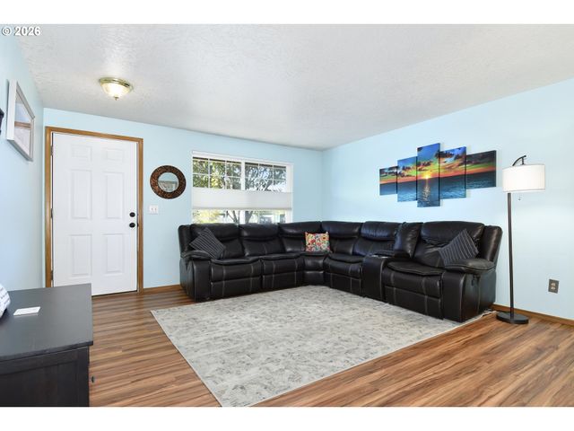 15698 Se 98TH Ave, Clackamas, OR 97015