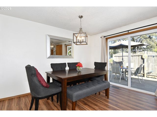 15698 Se 98TH Ave, Clackamas, OR 97015