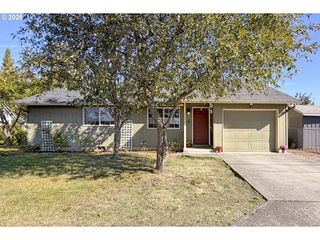 15698 Se 98TH Ave, Clackamas, OR 97015