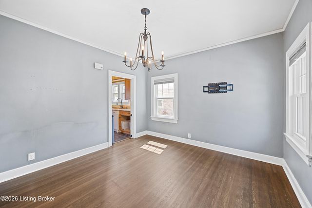 139 S Crestmoor Ave, Louisville, KY 40206