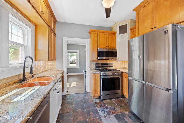 139 S Crestmoor Ave, Louisville, KY 40206