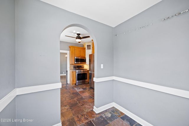 139 S Crestmoor Ave, Louisville, KY 40206