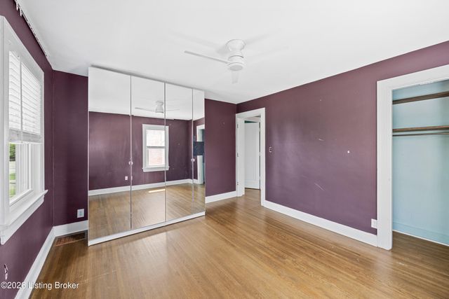 139 S Crestmoor Ave, Louisville, KY 40206