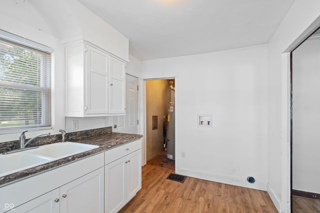 213 Hege Avenue, Columbus, IN 47201