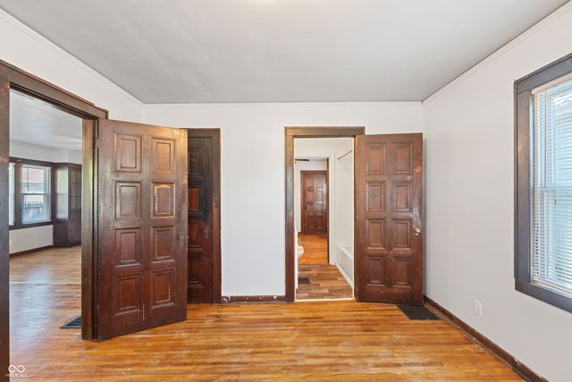 213 Hege Avenue, Columbus, IN 47201