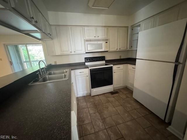 622 Seawatch CV, Virginia Beach, VA 23451