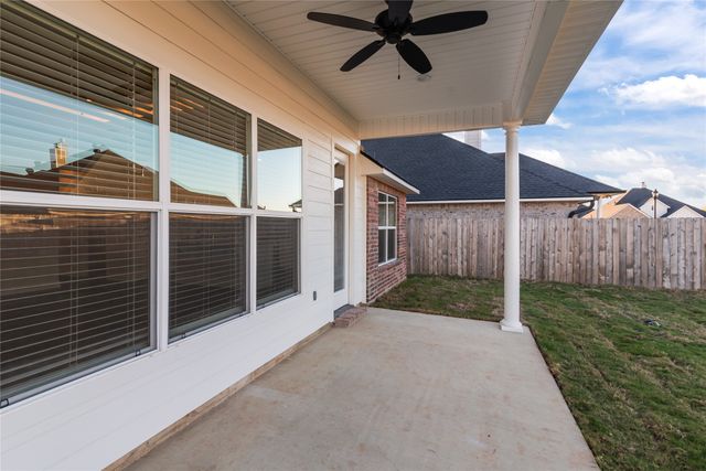 331 Prien Lake Loop, Bossier City, LA 71111