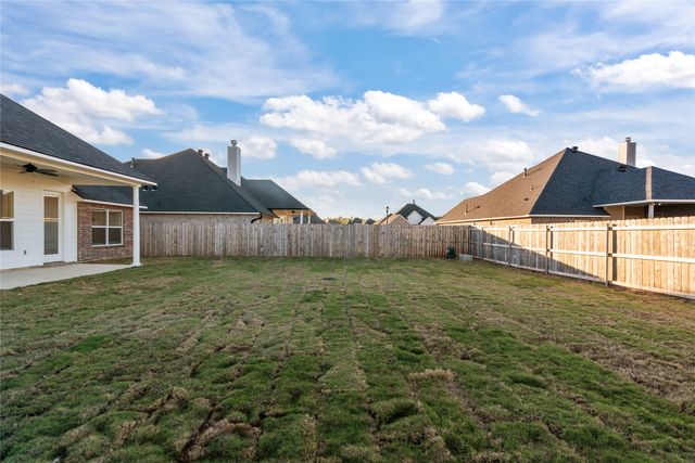 331 Prien Lake Loop, Bossier City, LA 71111