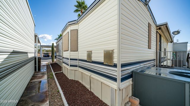 43 Iron Ore Drive, Apache Junction, AZ 85119