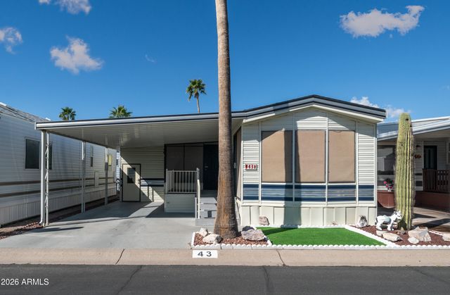 43 Iron Ore Drive, Apache Junction, AZ 85119
