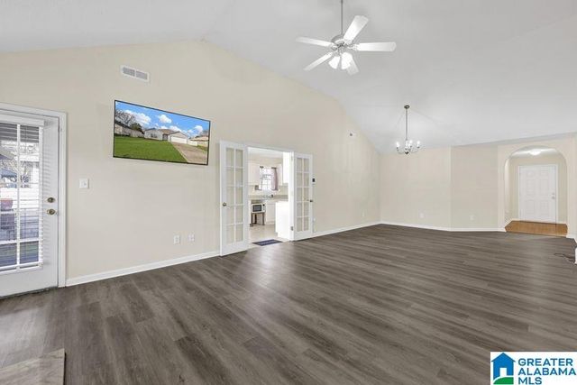 98 DEXTER AVENUE, Hueytown, AL 35023